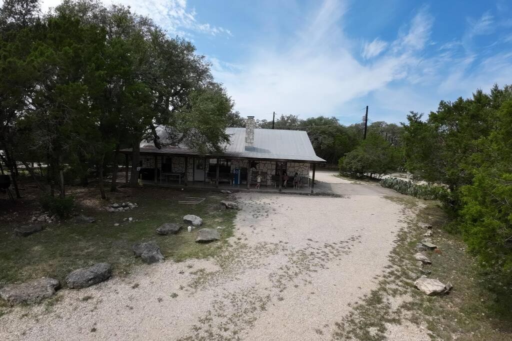 Laurel Canyon - Frio River Haven Villa Concan Exterior photo