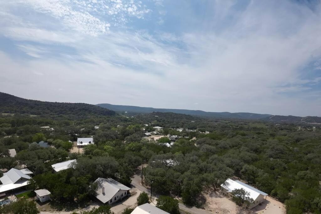 Laurel Canyon - Frio River Haven Villa Concan Exterior photo