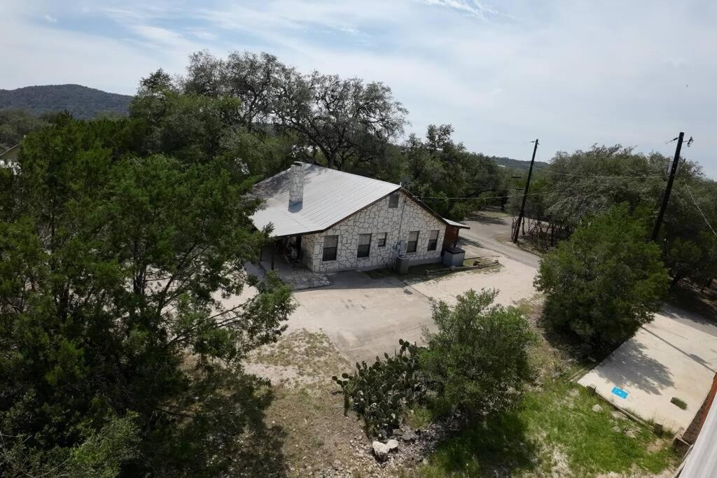 Laurel Canyon - Frio River Haven Villa Concan Exterior photo